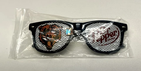 Vintage Chicago Bears Dr Pepper Sunglasses - New - Never used Cover