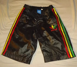 Pantaloncini originali ADIDAS Chile 62 RASTA *XS* OTTIME CONDIZIONI quasi come NUOVI! - Foto 1 di 5