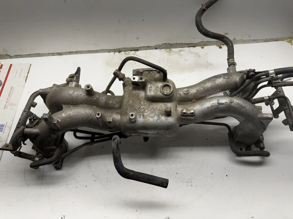 OEM 2000 2001 2002 Subaru Forester Impreza Engine Intake Manifold 14001AA951 - Image 1 of 4