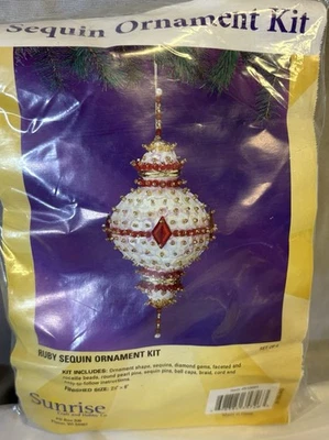 Juego de 4 adornos de lentejuelas Herrschners Sunrise RUBY. #510094 Foto 1 de 4