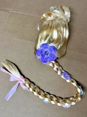 Peluca infantil oficial Rapunzel de Disney Store Foto 1 de 2