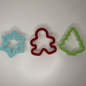 3 Wiltons Comfort Grip Cookie Cutters Tree Gingerbread boy stocking wilton - Picture 1 of 2