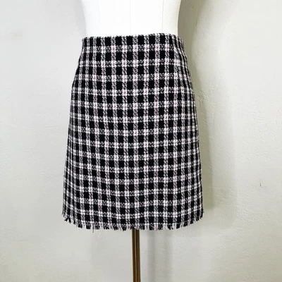 Divided H&M Black Pink Plaid Tweed Mini Skirt Fringe Hem Preppy Size 4 - Image 1 of 4
