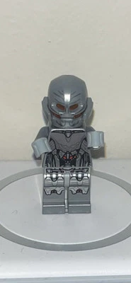 Lego Ultimate Ultron Minifigura Marvel Avengers Age of Ultron 76032 sh0176 Foto 1 de 4