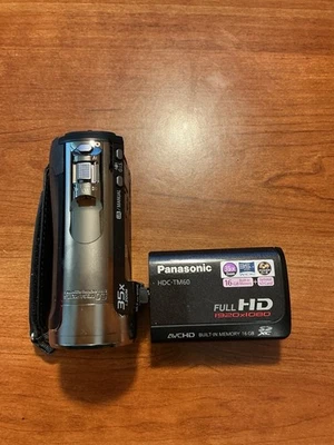 Panasonic HDC-TM60 AVCHD 16GB Camcorder Please READ Repair or parts ONLY - Image 1 of 2