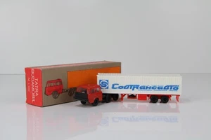 VEB Modell-Konstrukt Tatra Sattelzug "Sovtransavto Совтрансавто" 1:120 /VM12 - Picture 1 of 1