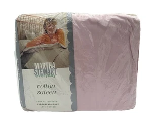 100% Cotton Sateen 230 TC one Pink Twin Fitted Sheet Martha Stewart Everyday NOS - Picture 1 of 5