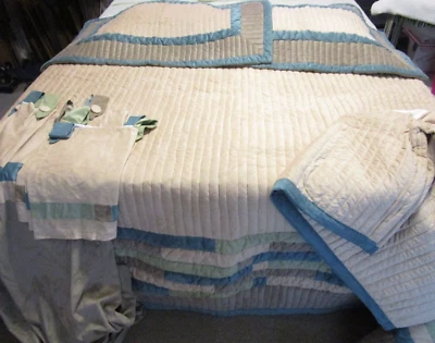 Hermoso! Juego de cama y farsa, falda, cortinas acolchadas para cama de día color topo* Foto 1 de 4