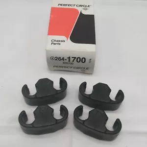 Juego de 4 estabilizadores de resorte helicoidal de círculo completo Dana MS700 264-1700 506 de lote antiguo - Imagen 1 de 5