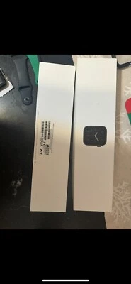 Apple Watch Serie 6 GPS 44mm Cassa in Alluminio Blu con Cinturino Sportivo Deep - Immagine 1 di 4