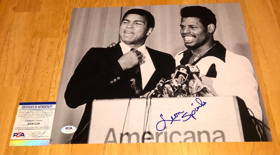 Leon Spinks Boxing World Champion Signed Autographed 11x14 Photo PSA  Muhammad E - Image 1 of 1