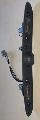 2015-2017 Chrysler 200 Rear View Camera & License Plate Light Bezel   - Imagen 1 de 4