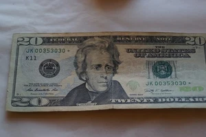 Star Notes. $20 Bills. Lot of 6 - Picture 1 of 12