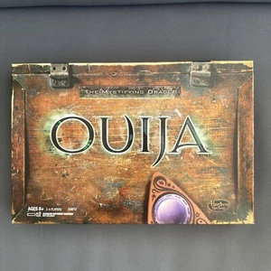 Juego de mesa Ouija The Mystifying Oracle Hasbro 2013 lanzamiento A4812 - Imagen 1 de 4