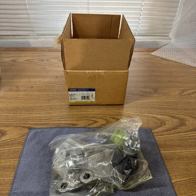 Mew Moog K80371 Lower Ball Joint For 95-02 Isuzu VehiCross  Trooper & Acura SLX - Image 1 of 4