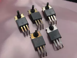 (5 PZ) IRF521 International Raddrizzatore Power MOSFET -- Formato - Foto 1 di 2