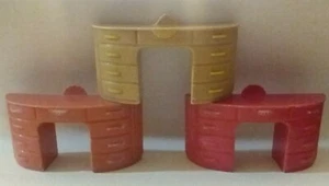 Vintage Ideal Puppenhaus Kunststoff Möbel Damen Waschtische 3er Set  - Bild 1 von 12