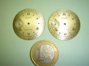 LOT DE 2 CADRANS VINTAGES NEUFS DE STOCK POUR CHRONOGRAPHES GRUEN CALIBRE 450 - Picture 1 of 6