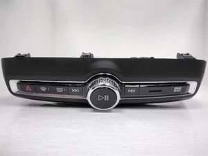 Volvo XC40 2021 5 puertas Estate puerto USB 30147038 - Imagen 1 de 7