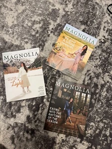 Set Of 3 Magnolia Journal 2024 Fall Winter & Spring 2025 - Foto 1 di 2