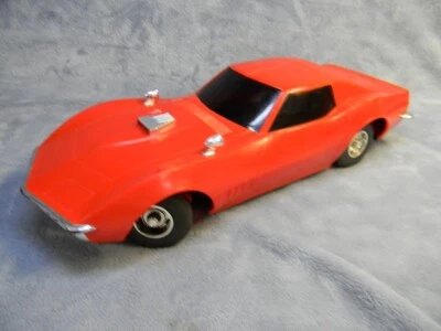 1/12 DE COLECCIÓN 1968 ELDON CORVETTE STINGRAY PROYECTO PLÁSTICO ROJO A BATERÍA-1 Foto 1 de 4