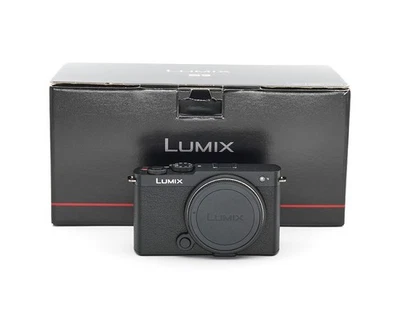 Panasonic Lumix S9 Gehäuse schwarz Retoure, nur 80 Auslösungen #42417** - Bild 1 von 3