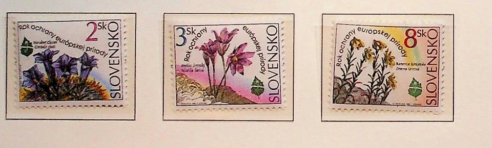 SLOVAKIA Sc 205-7 NH ISSUE OF 1995 - FLOWERS - Image 1 of 1