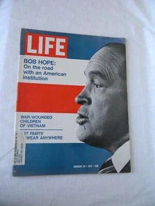 Life Magazine Jan 29, 1971 Bob Hope on the road, Children of Vietnam, Hot Pants - Picture 1 of 3