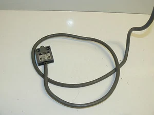 HONEYWELL MICROSWITCH 914CE1-6 LIMIT SWITCH PREWIRED 5AMP 125V/250V - Picture 1 of 2