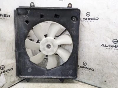 Conjunto de motor de ventilador de refrigeración condensador Honda CR-V 2012-2014 38615-R5A-A01 FABRICANTE DE EQUIPOS ORIGINALES Foto 1 de 4