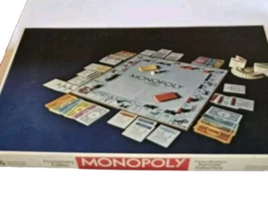 Vintage 1974 Monopoly Board Game Deluxe Anniversary Edition, Parker Brothers USA - Picture 1 of 7