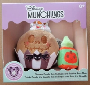 Disney Munchlings - Cinnamon Cupcake Jack Skellington mit Kürbissauce Plüsch - Bild 1 von 3