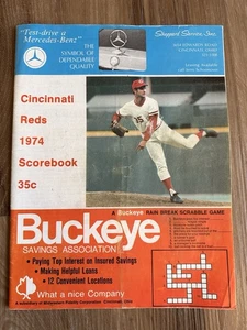 1974 Cincinnati Reds Scorebook 35c With Roster Picture - Picture 1 of 3