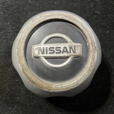 98 99 00 01 02 03 04 Tapa central delantera Nissan Xterra Frontier 40315-7Z100 Foto 1 de 4