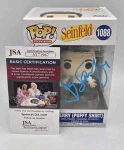 CAMISA HINCHADA JERRY SEINFELD FIRMADA FUNKO POP JSA comediante Seinfeld programa de televisión - Imagen 1 de 7