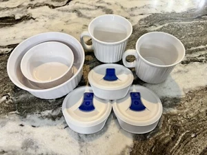 Corning Ware FRENCH WHITE Lot 2 Soup Mugs W/3 Plastic Vented Lids + 2 Casseroles - Picture 1 of 24