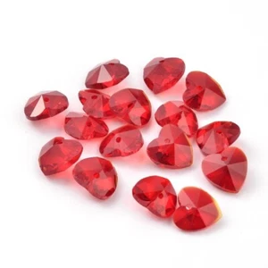 200Pcs Red Romantic Valentines Ideas Faceted Heart Glass Charms Crafts 14x14x8mm - Picture 1 of 2