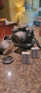 Canon EOS 20D 8.2MP Digital SLR Camera - Black (Ultrasonic 28-80mm Lens) - Picture 1 of 14