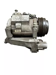Chevy Silverado GMC 2001-2009 compresor de aire acondicionado Denso + soporte de compresión de aire acondicionado OEM USADO - Imagen 1 de 9