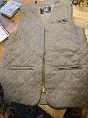 Chaleco de caballero vintage de Burberrys - cremallera completa verde oliva talla S - 3 bolsillos Foto 1 de 4