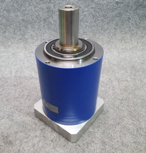 ALPHA Getriebe  LP 120-M02-25-111-000   Ratio: 25 - Picture 1 of 8