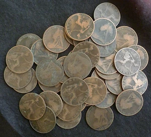 Großpackung 25 im Umlauf befindliche Queen Victoria alte/verschleierte Kopfpennies 1895-1901 - Bild 1 von 1