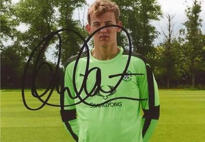 LUTON: CHRISTIAN WALTON SIGNED 6x4 PORTRAIT PHOTO+COA - Picture 1 of 1