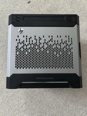 HP PROLIANT MICROSERVER GEN8, 16 GB RAM,4x 1TB HDD NO OS - Image 1 of 4
