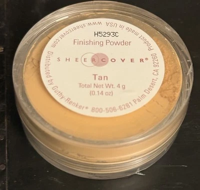 NEW Sheer Cover  FINISHING POWDER Large 4g FACTORY SEALED ~ 4 grams/.14 oz. - Image 1 of 3