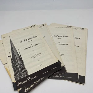10 copias BE STILL AND KNOW SATB Himno Clifford McCormick (1959 Shawnee Press) - Imagen 1 de 8