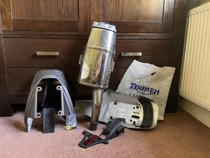Triumph Daytona 675 06-12 Exhaust + Extras - Picture 1 of 6