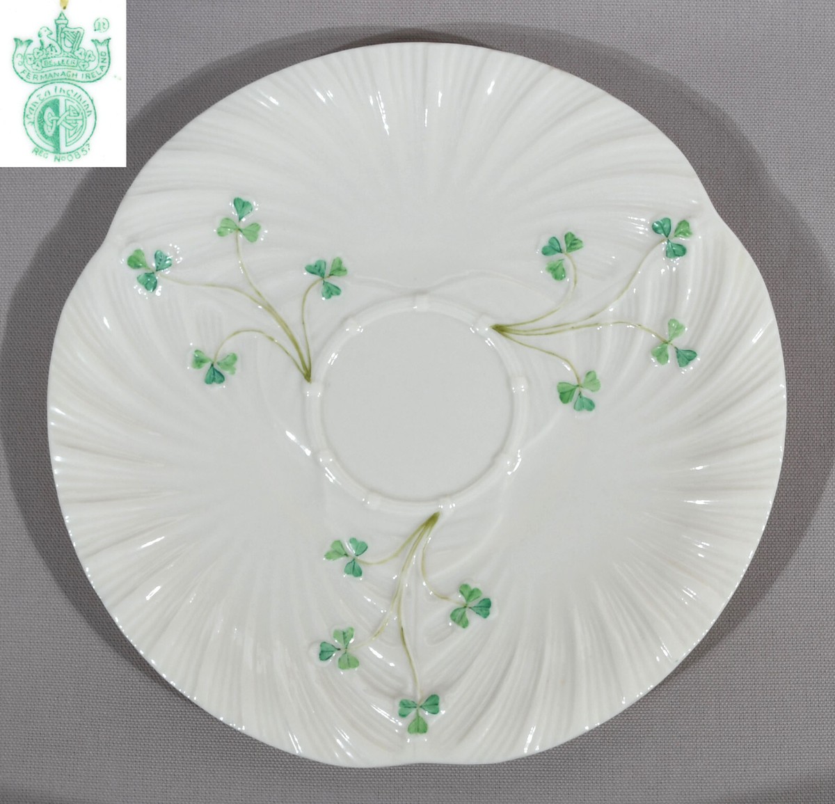 Old ベリーク Belleek = B&B-Plate (1級品) クローバー