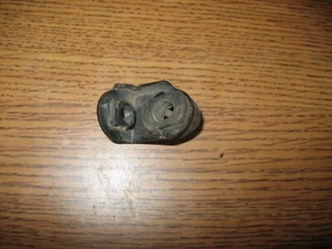 1982 XL500R HEADLIGHT RIGHT SUB STAY BRACKET MOUNT HONDA XL 500 61315-KB7-670 - Picture 1 of 2