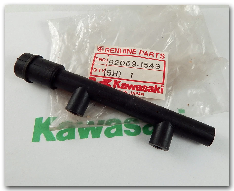 川崎 1986 - 1987 ZX1000 NINJA 1000R 空气净化器 内层呼吸管 92059-1549 — 第 1/1 张图片